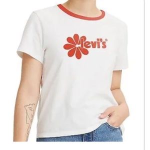 Medium Levi’s T-Shirt